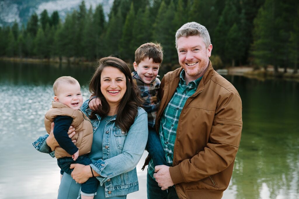 South-Lake-Tahoe-Family-Photography-Courtney-Aaron_0004